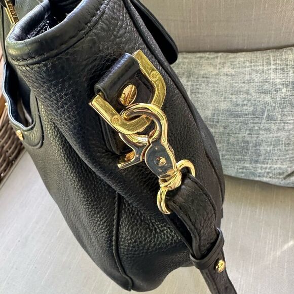 Tory Burch Leather Amanda Classic Hobo Crossbody Handbag - Picture 8 of 10